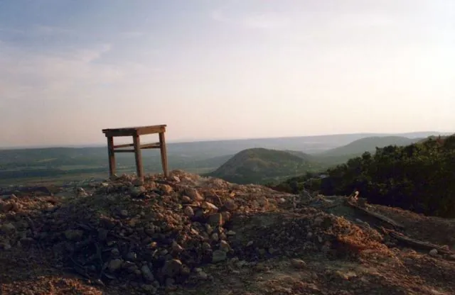 Formation of Frankhegy (Cultural Terraformation): photograph 78 of 109 in the archive's gallery