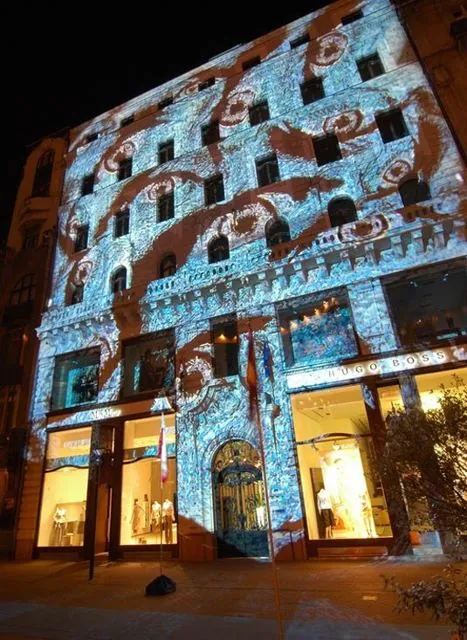 European House in Budapest: light art installation for the 50th anniversary of the signing of the Treaty of Rome: photograph 18 of 23 in the archive's gallery