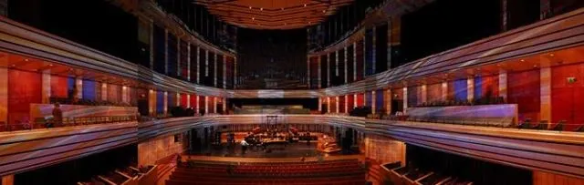 Szilvia Karaszy concert evening, MÜPA Palace of Arts: photograph 14 of 17 in the archive's gallery