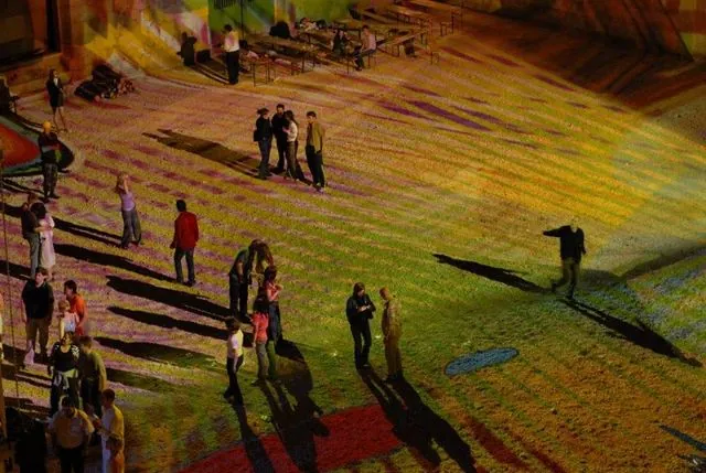 Fénybe borult erőd, Komárom, 2006. június: az archívum galériájának 13. fényképe (19 közül)