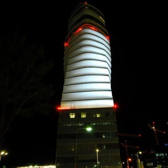 Light Art Installation Demo, Vienna International Airport (VIE): photograph 4 of 37 in the archive's gallery
