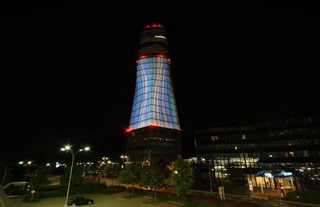 Light Art Installation Demo, Vienna International Airport (VIE): photograph 10 of 37 in the archive's gallery