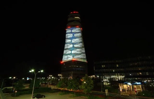 Light Art Installation Demo, Vienna International Airport (VIE): photograph 9 of 37 in the archive's gallery