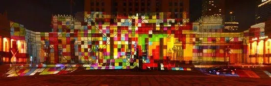 The Palace of Light and Art: An Urban Intervention, Warsaw, 2006, seven days: photograph 17 of 25 in the archive's gallery